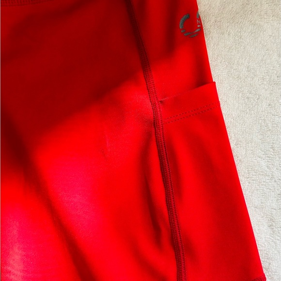Red Curves and Combat Boots workout pants size Large - Picture 5 of 6